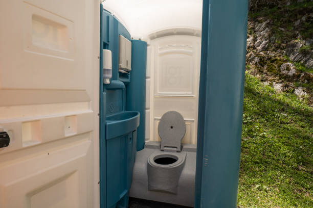 Portable bathroom rental in Buffalo, NY
